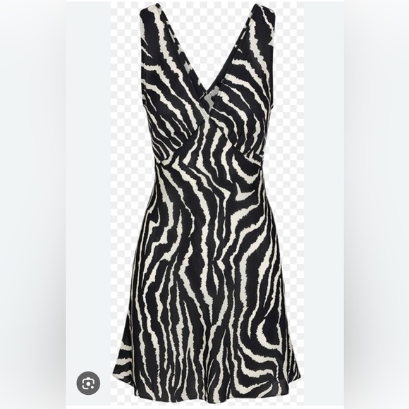 Realisation Par Dresses & Skirts - Relisation Par THE ISABELLI (animal print) NWT (small)
